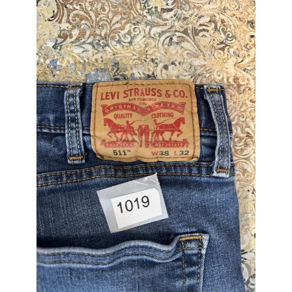 Levis levi 511